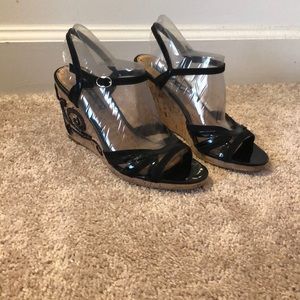 Open toe wedge sandals